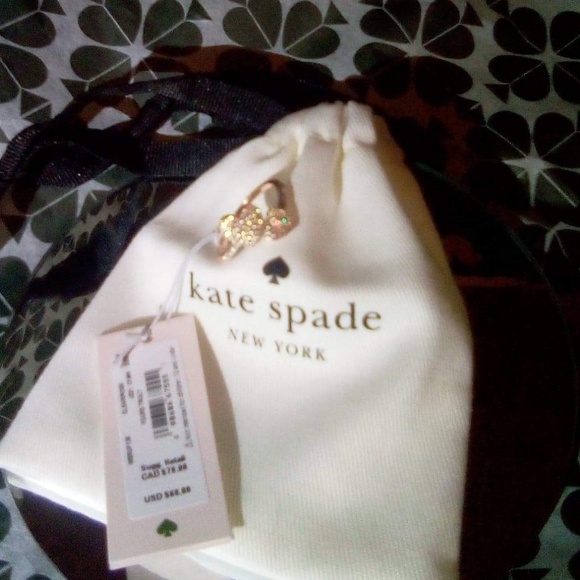 Ring - Picture 4 of 8